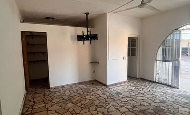 Terreno a unos metros de Periférico en  Lomas de Santa María