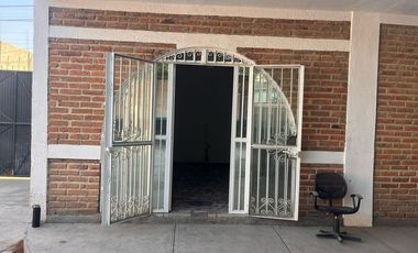 Terreno a unos metros de Periférico en  Lomas de Santa María