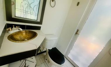 Acogedora casa en Renta en condominio, amueblada en Lomas de Chapultepec