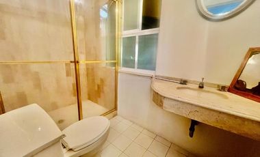 Acogedora casa en Renta en condominio, amueblada en Lomas de Chapultepec