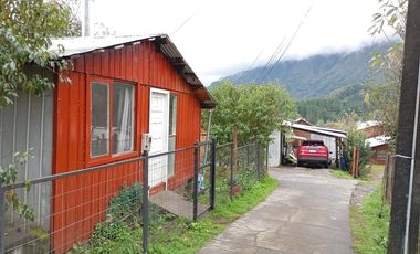 Venta dos cabañas en terreno Curarrehue