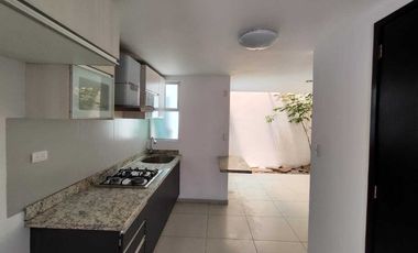 Venta de casa en Residencial  Colibrí