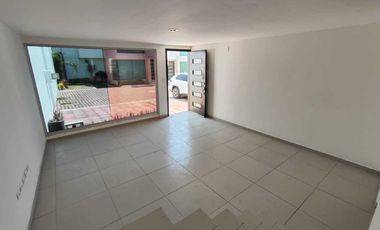 Venta de casa en Residencial  Colibrí