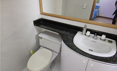Apartamento en Renta Amoblado, Medellín, Laureles