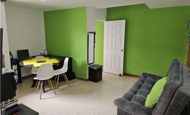 Apartamento en Renta Amoblado, Medellín, Laureles