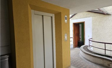Apartamento en Renta Amoblado, Medellín, Laureles
