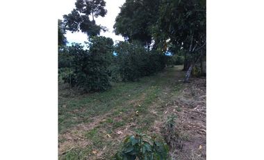 SE VENDE LOTE EN ARAVIA A 5 MINUTOS DE VIA PRINCIPAL