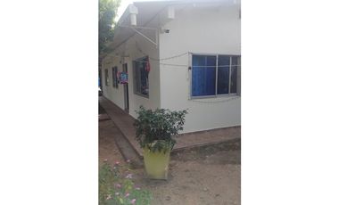 Casa Campestre  en Venta Melgar  vía Carmen de Apicala Quinta Villa Flor frente a la Estancia