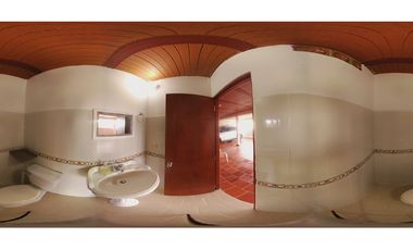 Vendo estupenda y amplia casa 5 habitaciones 45 minutos Cali