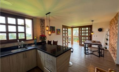 VENTA CASA CAMPESTRE EN SANTA ELENA