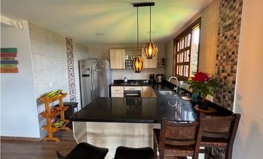 VENTA CASA CAMPESTRE EN SANTA ELENA