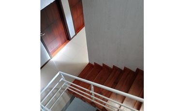 Vendo Apartamento en segundo piso  En El Barrio Villa Campestre. Tuluá