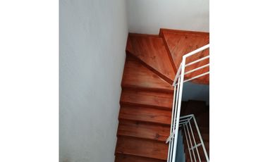 Vendo Apartamento en segundo piso  En El Barrio Villa Campestre. Tuluá