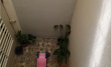 Vendo Apartamento en segundo piso  En El Barrio Villa Campestre. Tuluá