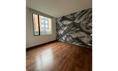 Hermoso aparta estudio en milla de oro en condominio con club house!
