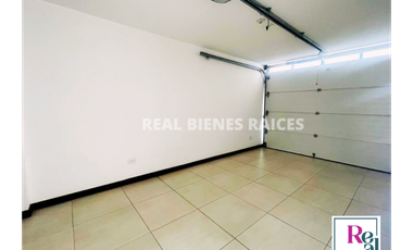 ¡Casa en arriendo con excelente ubicación y comodidades!