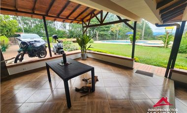 Arriendo casa-finca en Combia vía a La Suecia, Pereira