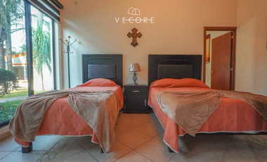 CASA DE CAMPO CON ALBERCA, EN VENTA EN PUENTE VIEJO, JUANACATLAN, JALISCO