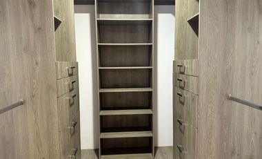Departamento en Venta en Valle Oriente / Kalah