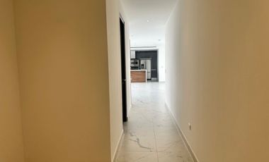 Departamento en Venta en Valle Oriente / Kalah