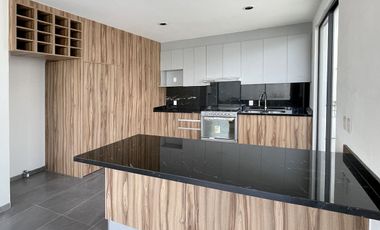 Casa nueva en venta en Taray Royal Club de Ciudad Maderas El Marqués