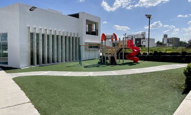 Casa nueva en venta en Taray Royal Club de Ciudad Maderas El Marqués