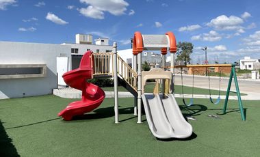 Casa nueva en venta en Taray Royal Club de Ciudad Maderas El Marqués