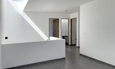 Casa nueva en venta en Taray Royal Club de Ciudad Maderas El Marqués