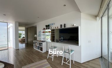 MARAVILLOSA CASA DE PLAYA EN VENTA PRIMERA FILA EN  LA JOLLA, ASIA
