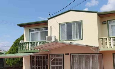 Vendo Casa Vacacional de 2 niveles en Flandes