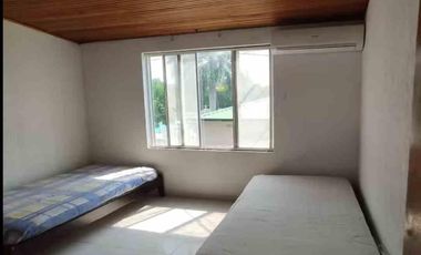 Vendo Casa Vacacional de 2 niveles en Flandes