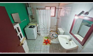CASA CON GRAN TERRENO Y UBICACIÓN PRIVILEGIADA EN CHILLÁN V.
