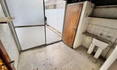 Departamento en venta - 2 Dormitorios 1 Baño - 72Mts2 - La Plata