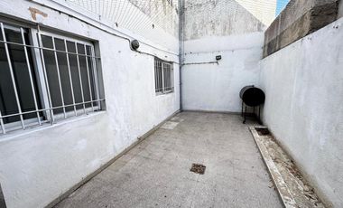 Departamento en venta - 2 Dormitorios 1 Baño - 72Mts2 - La Plata
