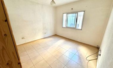 Departamento en venta - 2 Dormitorios 1 Baño - 72Mts2 - La Plata