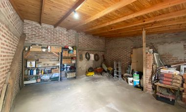 Casa en  venta 3 dormitorios -  Centenario