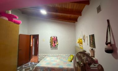 Casa en  venta 3 dormitorios -  Centenario