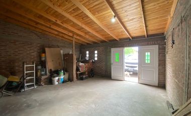 Casa en  venta 3 dormitorios -  Centenario
