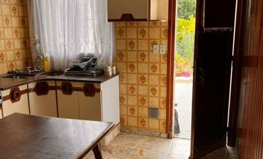 Casa en venta - 2 Dormitorios 1 Baño - Cochera - 448Mts2 - Libertad