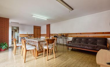 Departamento en venta barrio centro 4 dormitorios patio pileta balcon luminoso