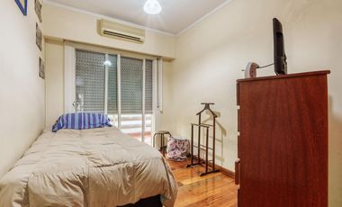 Departamento en venta barrio centro 4 dormitorios patio pileta balcon luminoso