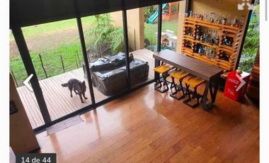 Exclusiva Residencia en Venta en Bosque Real con Vistas Al Club de Golf.