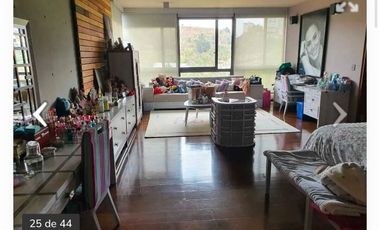 Exclusiva Residencia en Venta en Bosque Real con Vistas Al Club de Golf.