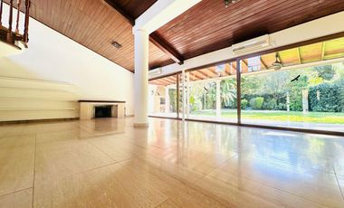 Casa en alquiler en Acassuso Libert./Solis