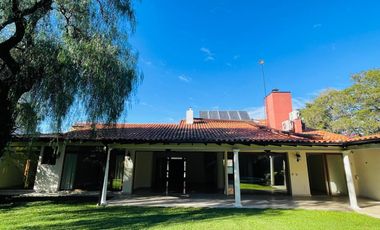 Casa en alquiler en Acassuso Libert./Solis