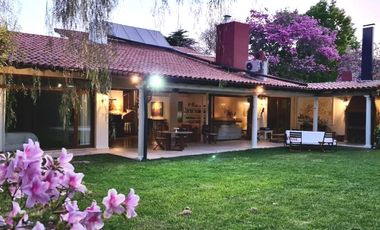 Casa en alquiler en Acassuso Libert./Solis