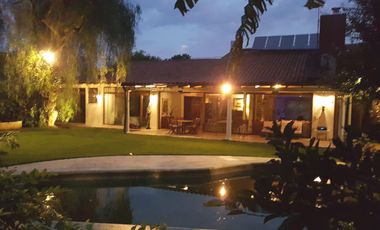 Casa en alquiler en Acassuso Libert./Solis