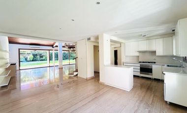Casa en alquiler en Acassuso Libert./Solis