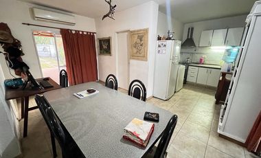 CASA EN BIALET MASSE DE DOS DORMITORIOS CON VISTA POSTAL Y PILETA