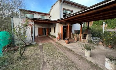 CASA EN BIALET MASSE DE DOS DORMITORIOS CON VISTA POSTAL Y PILETA
